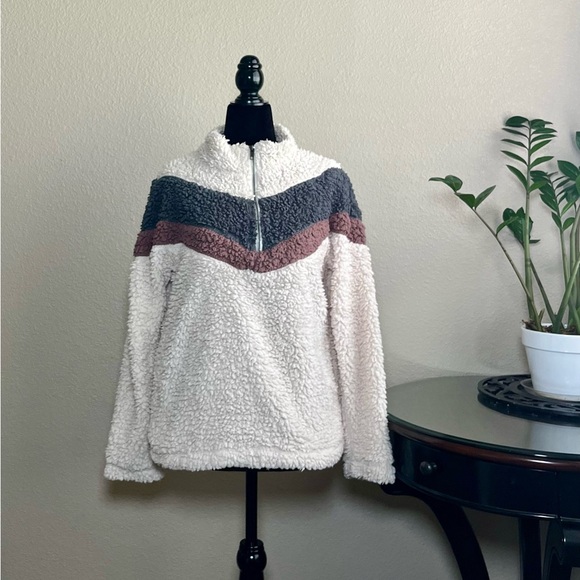 Hem & Thread Tops - Hem & Thread Ivy Chevron Sherpa Half-Zip Pullover